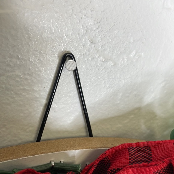 Merry Moments “Merry Christmas” Wooden Circle Hanging Sign - Picture 4 of 6